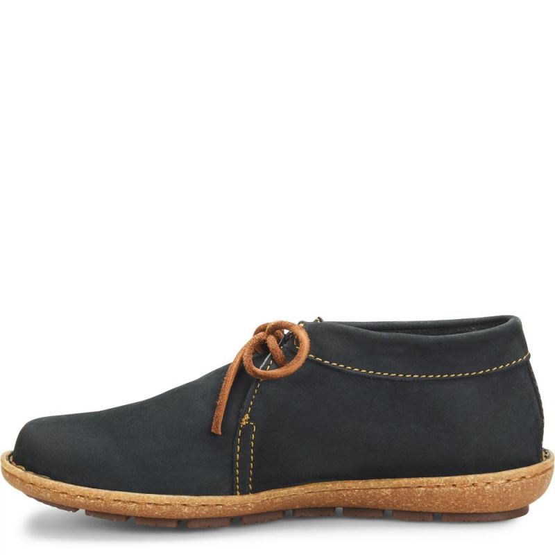 Born Women's Nuala Boots - Navy Nubuck (Blue)